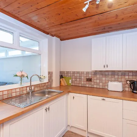 بيت للعطل Pass The Keys Large House 7 Guests Near Centre *